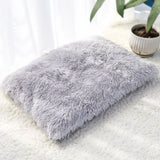 Tapis doux pour chien gris
